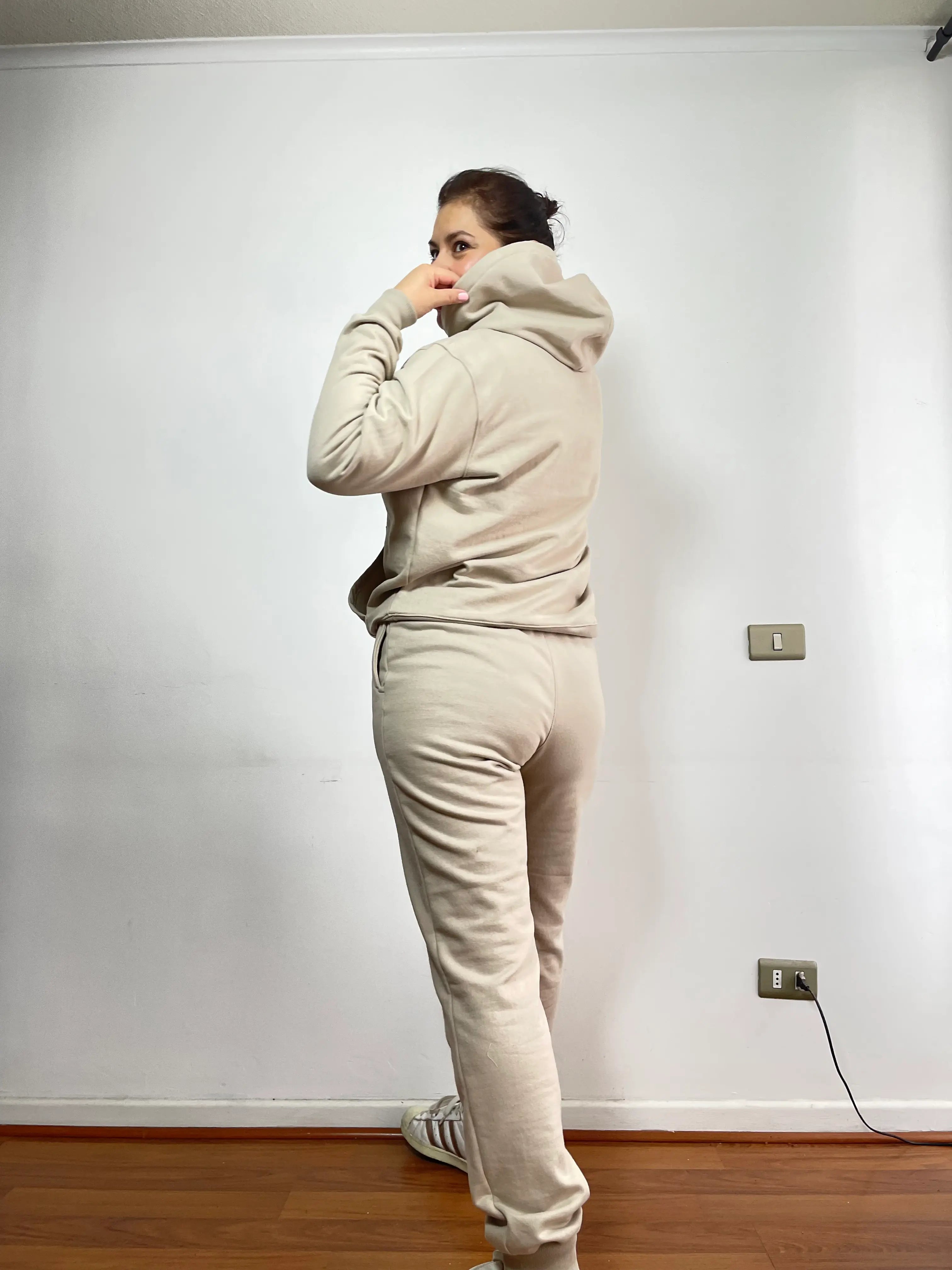 POLERON HOODIE OVERSIZED UNISEX MOKA